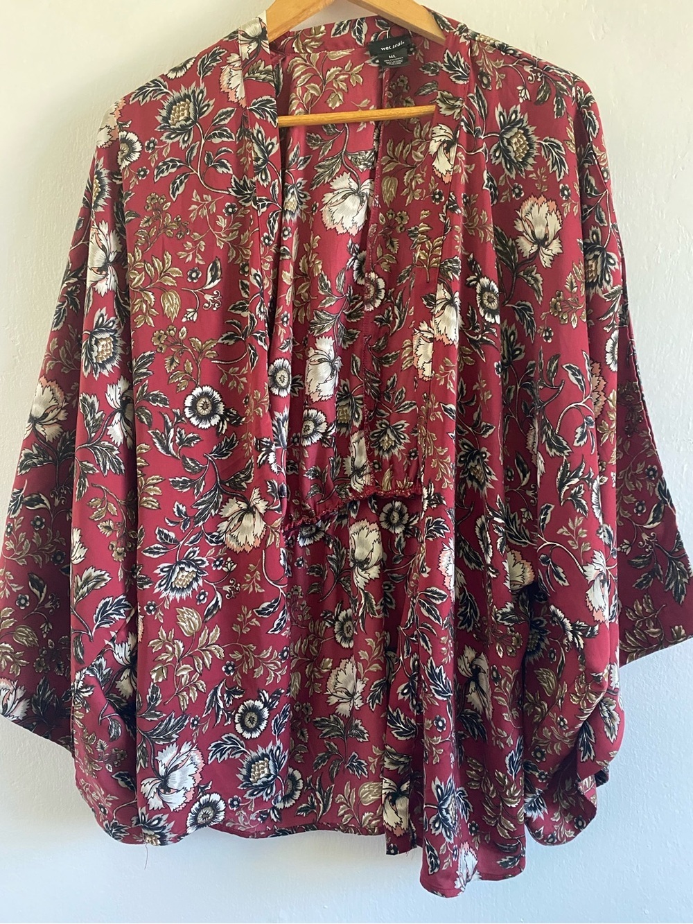 Wet Seal Floral Satin Kimono Top Size M/L Burgundy Boho Festival